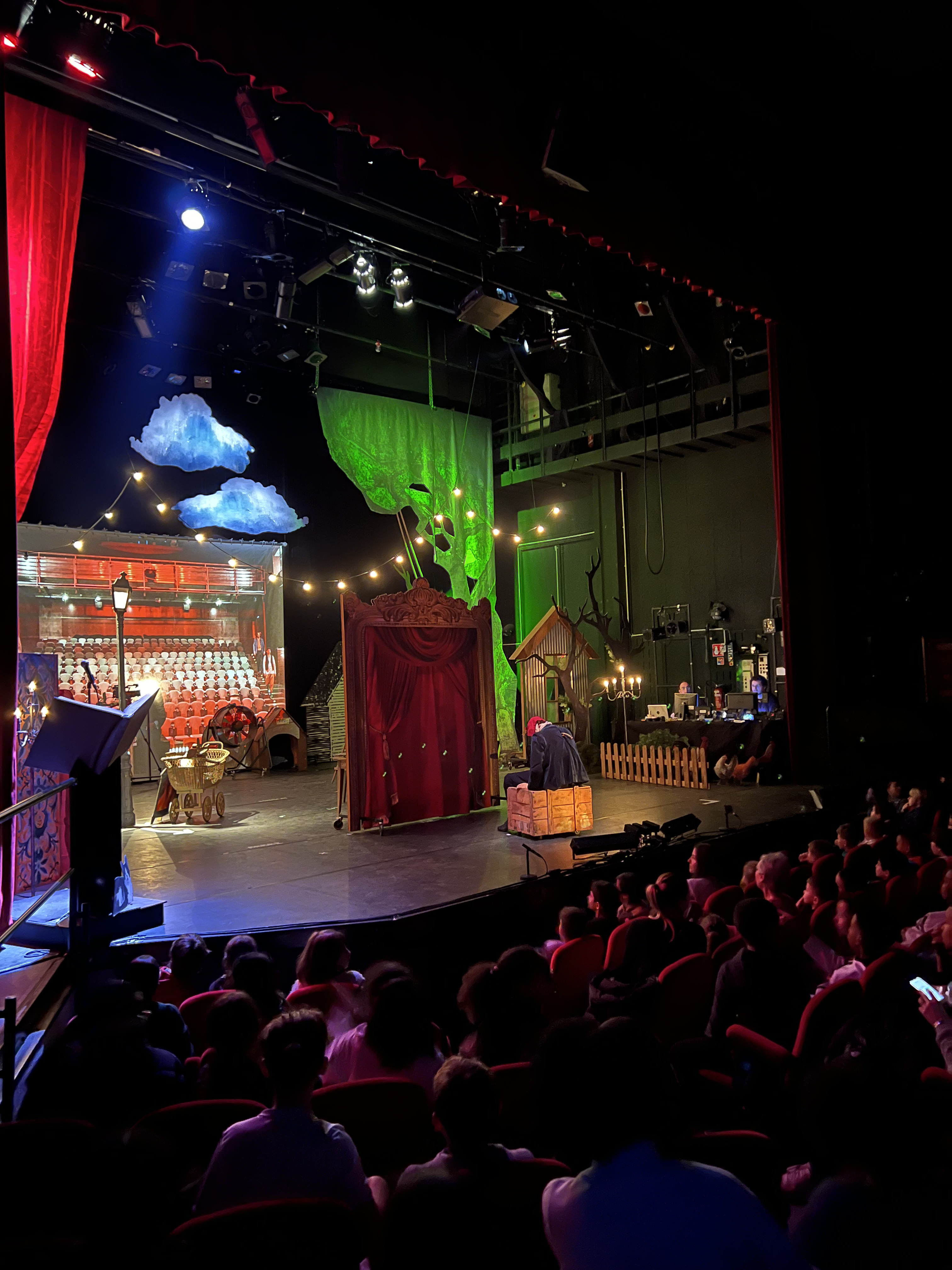 Centre Culturel le Moustier « Pinocchio » : Une Soirée Inoubliable